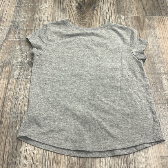 🦄5/25 Sweetheart Tshirt - Picture 4 of 4